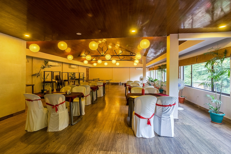 OYO 6961 Brahmaputra Jungle Resort, Six Mile Guwahati, Guwahati