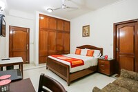 OYO Port Residency Near Aravali Biodiversity Park