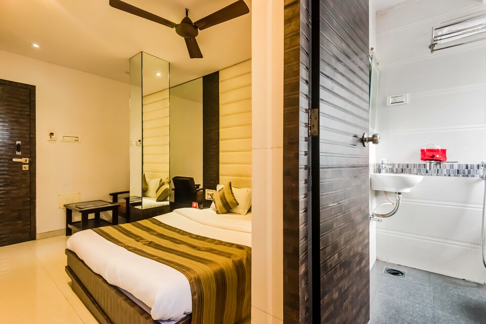 OYO 7055 Hotel Navi Mumbai, Mumbai-Vashi-Turbhe-Sanpada, Mumbai