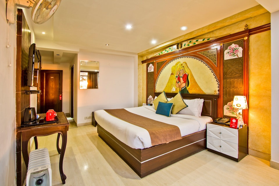 OYO 7060 Ashiana Regency, Chotta Shimla, Shimla