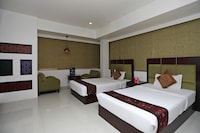 OYO Hotel Bhairavee Near The Pavillion