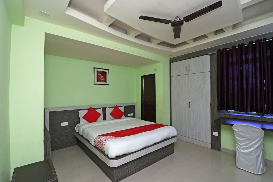 OYO Flagship Hotel Star Lotus, Harmu, Ranchi