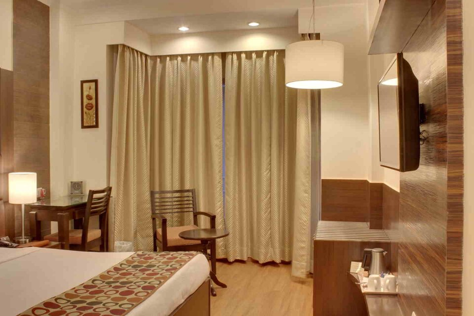 OYO Premium 032 Cyber City, Cyber City, Gurgaon