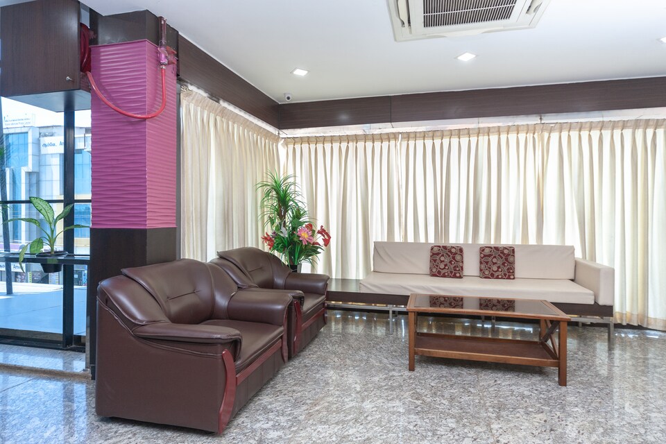 OYO 7234 Hotel Sumi Palace, Thanjavur, Thanjavur