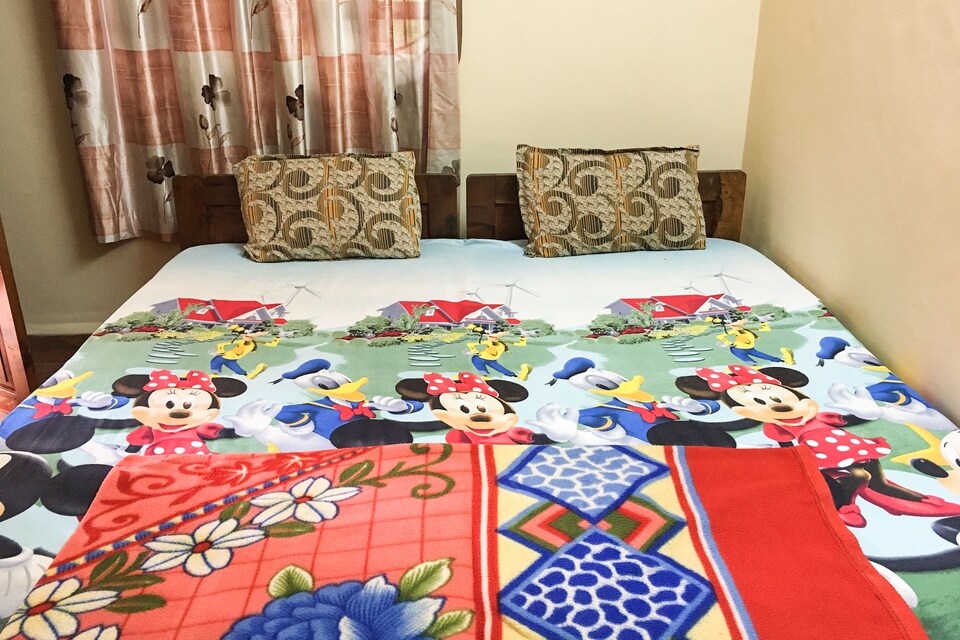 OYO 7260 StayOut near Calangute Beach, Calangute Goa, Goa