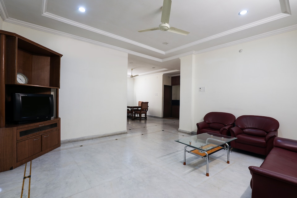 OYO Valley View Apartments Near Birla Mandir, Banjara Hills, Hyderabad