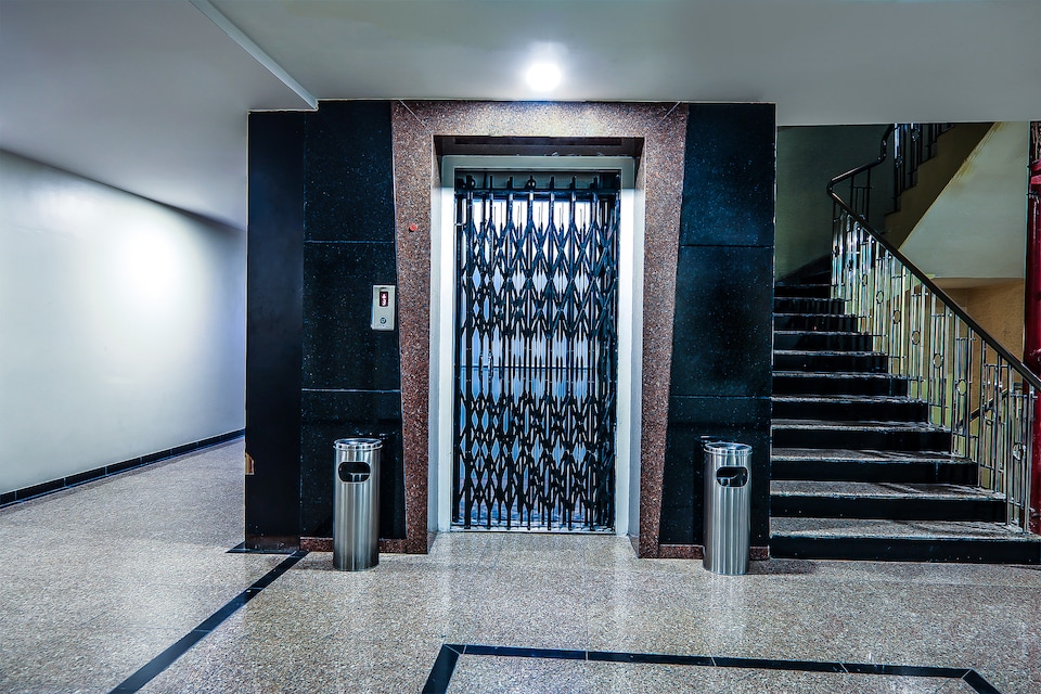 OYO 1076 Hotel Tourist Palace, Abids, Hyderabad