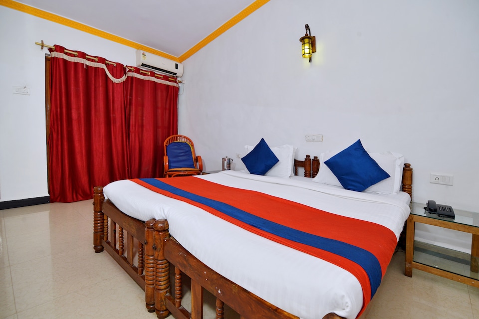 OYO 7288 Traveller Guest House, Baga Goa, Goa