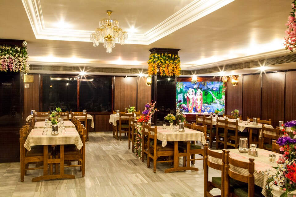 OYO 7316 Hotel Sindhuri Park, Tirupati Railway Station, Tirupati