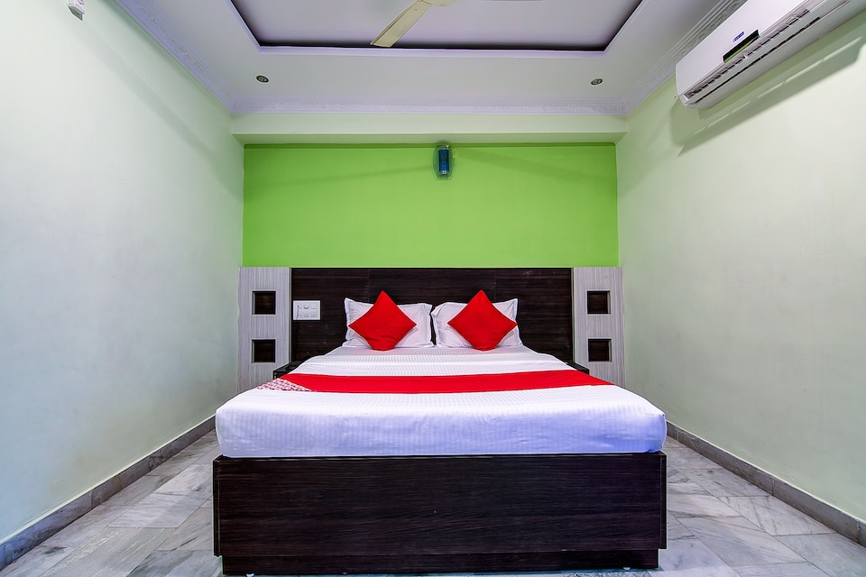 OYO Tapasya Convention, MVP Colony Visakhapatnam, विशाखपट्नम