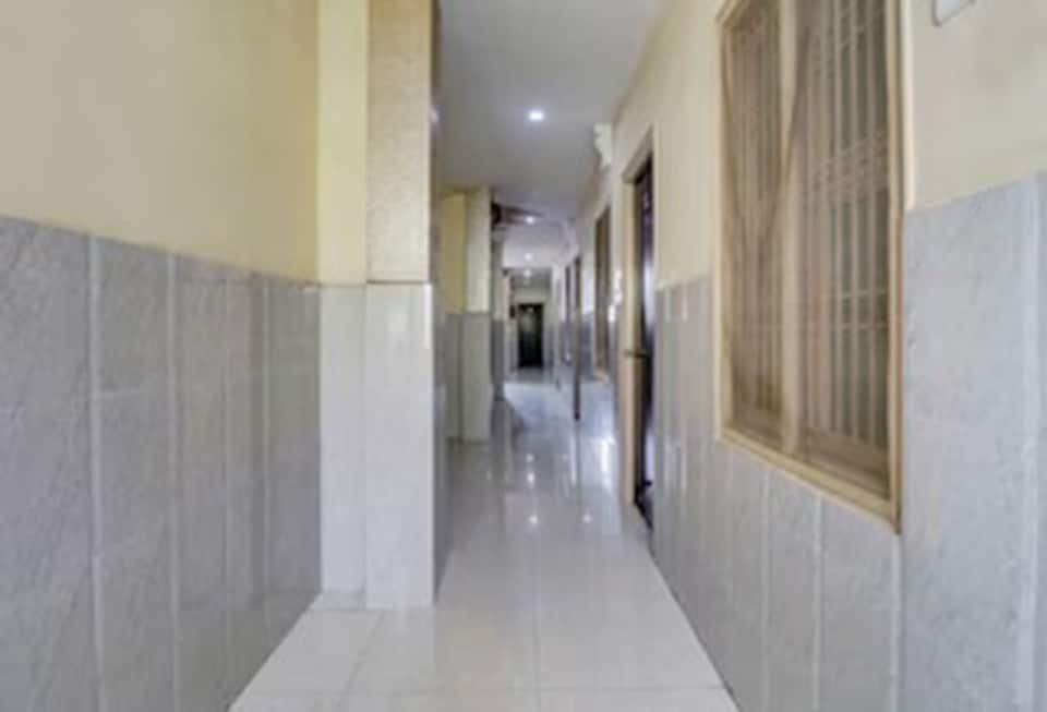 Hotel O Tirupati Bus Station Formerly Aadrustam Residency, Transit Tirupati, Tirupati