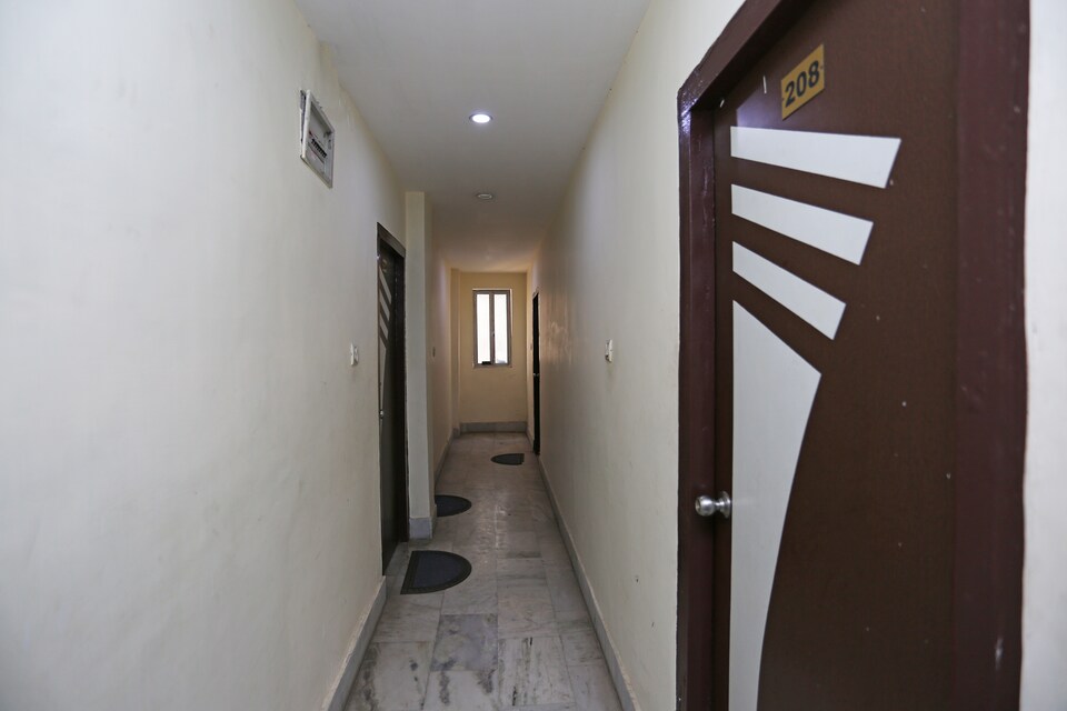 Live as PAT634, Patna Station, Patna