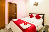 OYO Jubilee Hills Near Alcazar Mall