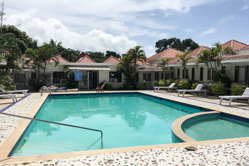 OYO Flushing Meadows Near Anjuna Beach, Anjuna Vagator Goa, Goa