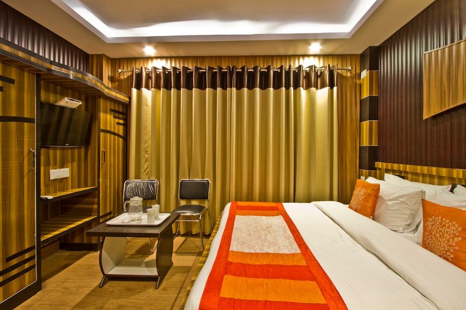 OYO 7338 Bus Stand, Dharamshala, Dharamshala