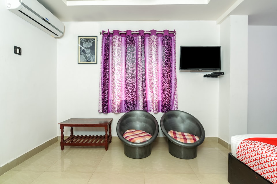 ओयो 7345 वशिष्ठ इन, Araku, विशाखपट्नम