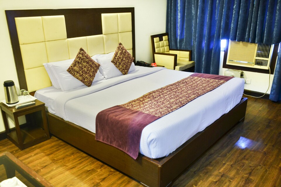 OYO 7356 Hotel Majestic, Mohali, Mohali
