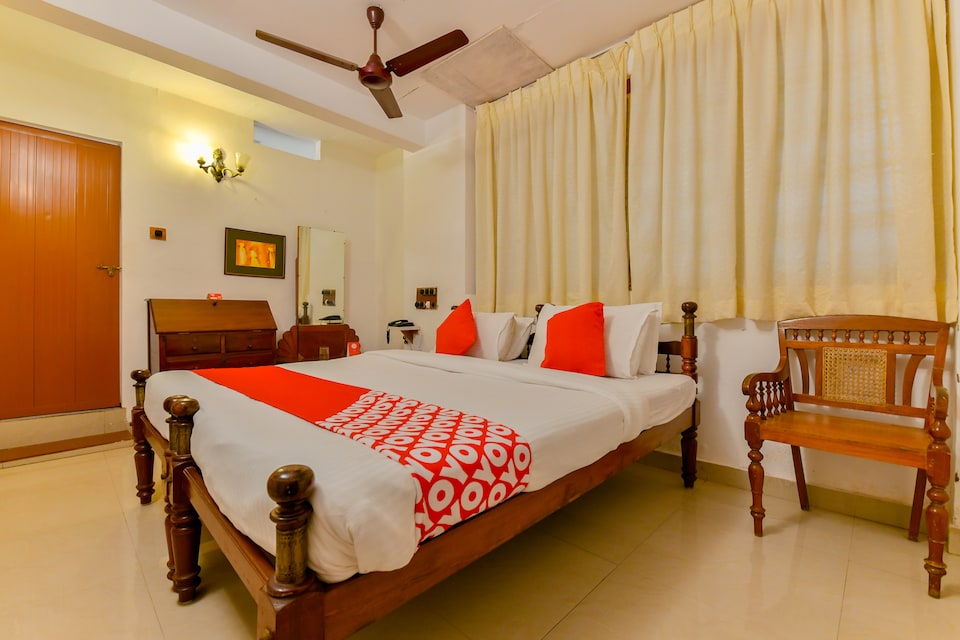 OYO Hotel 7384 Rossitta Wood Castle, Angamaly Kochi, Kochi