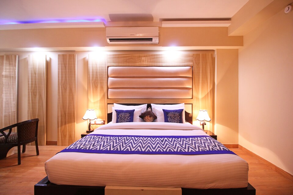 OYO 7394 SK Crown Park Naraina, Patel Nagar Delhi, Delhi