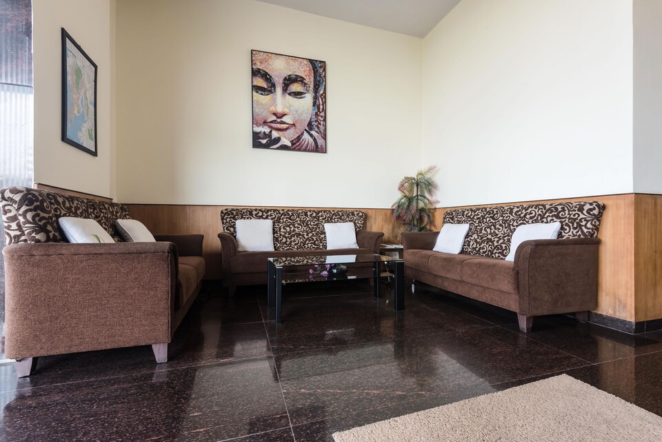 OYO 7396 Pallavi Avida, Mumbai Panvel-CBD, Mumbai