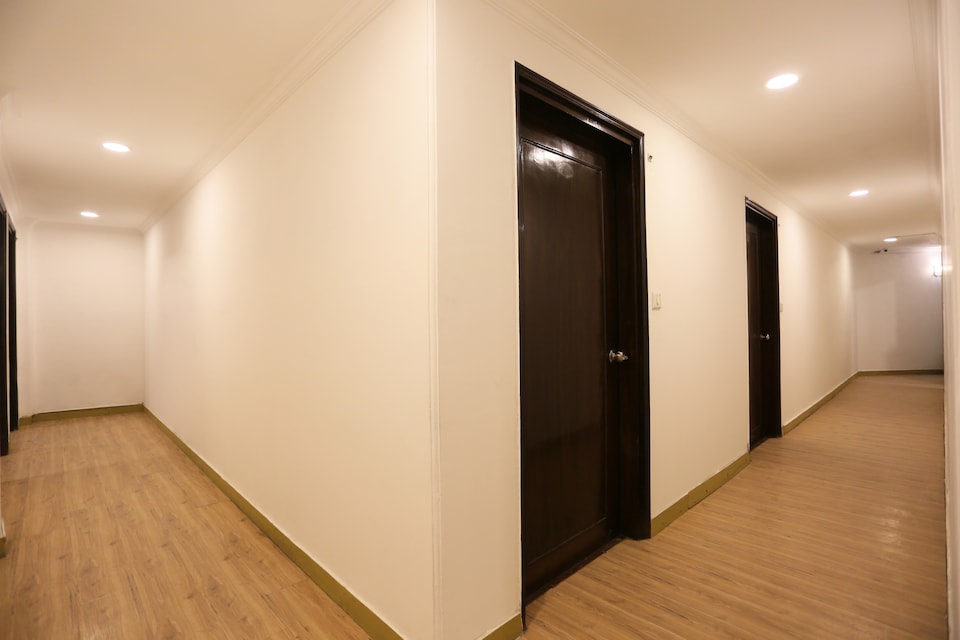 Hotel O Ravin , Airport Delhi, Delhi Transit