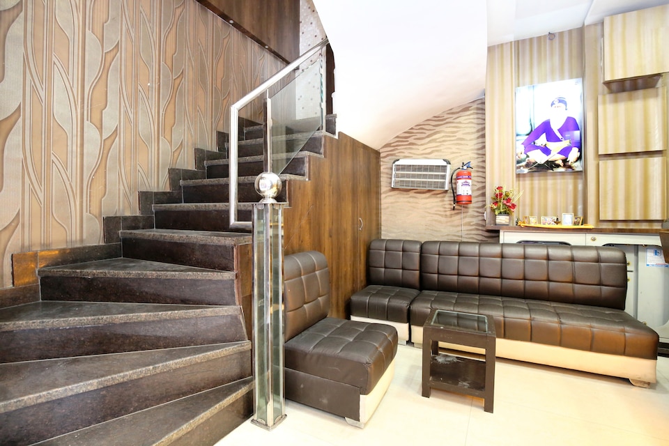 Hotel O Grand Park, Golden Temple Road Amritsar, Amritsar