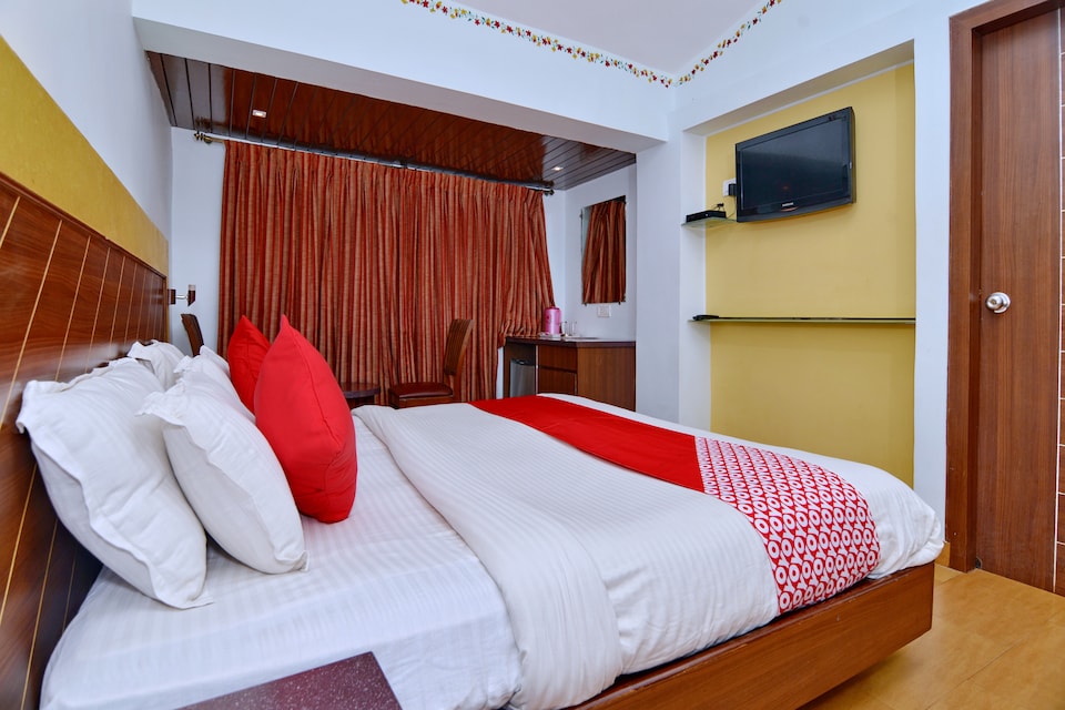 OYO 7454 Hotel Ronaldo's, Baga Goa, Goa