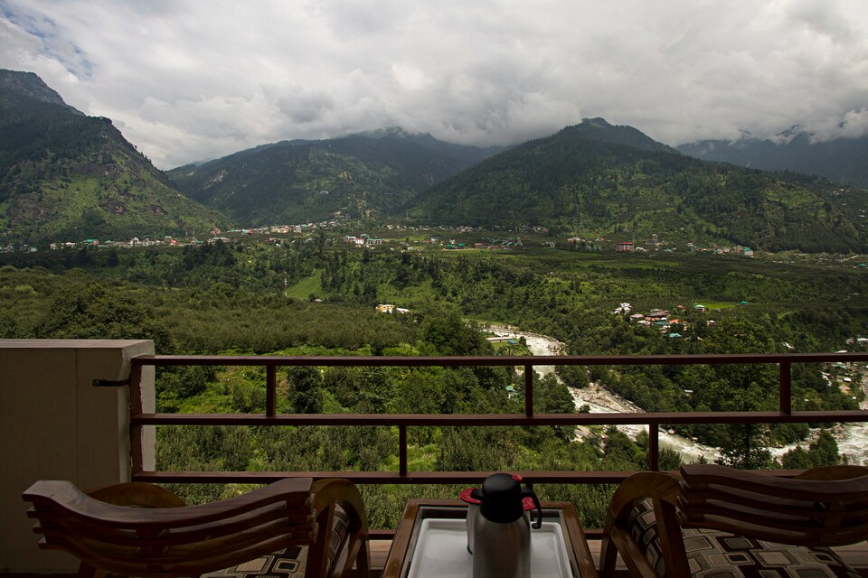 OYO 1093 Hotel Hormony River Vally, Kanyal Road, मनाली