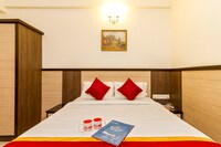 OYO 1098 CO Hotel
