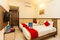 OYO 1098 CO Hotel