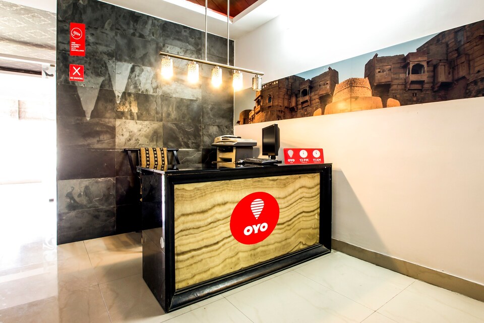 OYO Manikonda Near Inorbit Mall Cyberabad, Gachibowli, Hyderabad