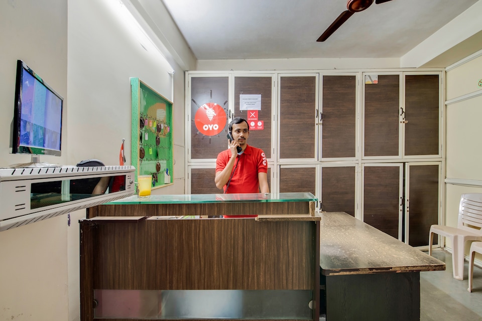 OYO 7504 Falcons Nest, Beach Side Visakhapatnam-II, Visakhapatnam