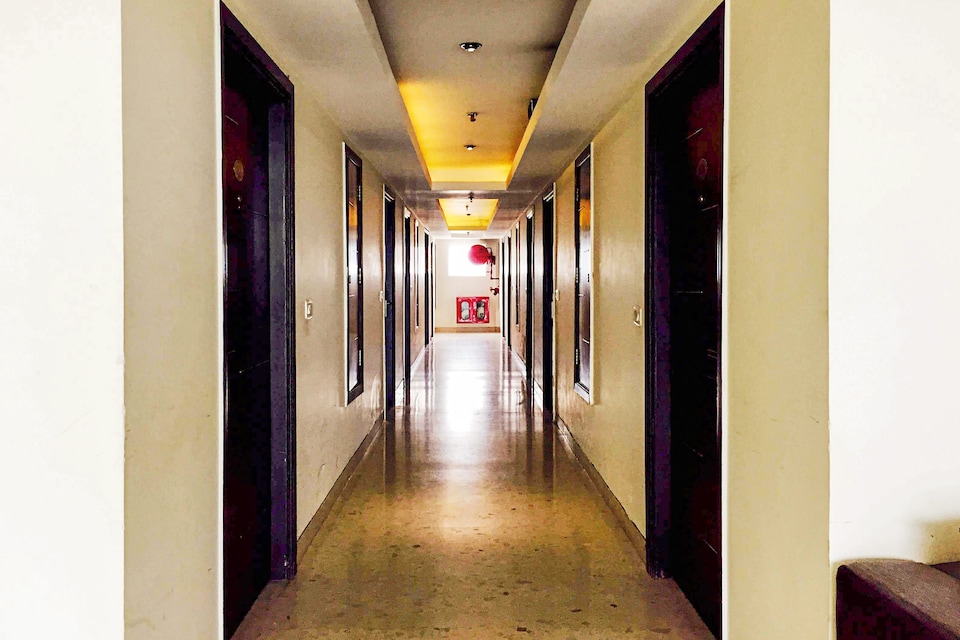 OYO 1099 Hotel Orange Pie, Noida Industrial Area Mamura, Noida