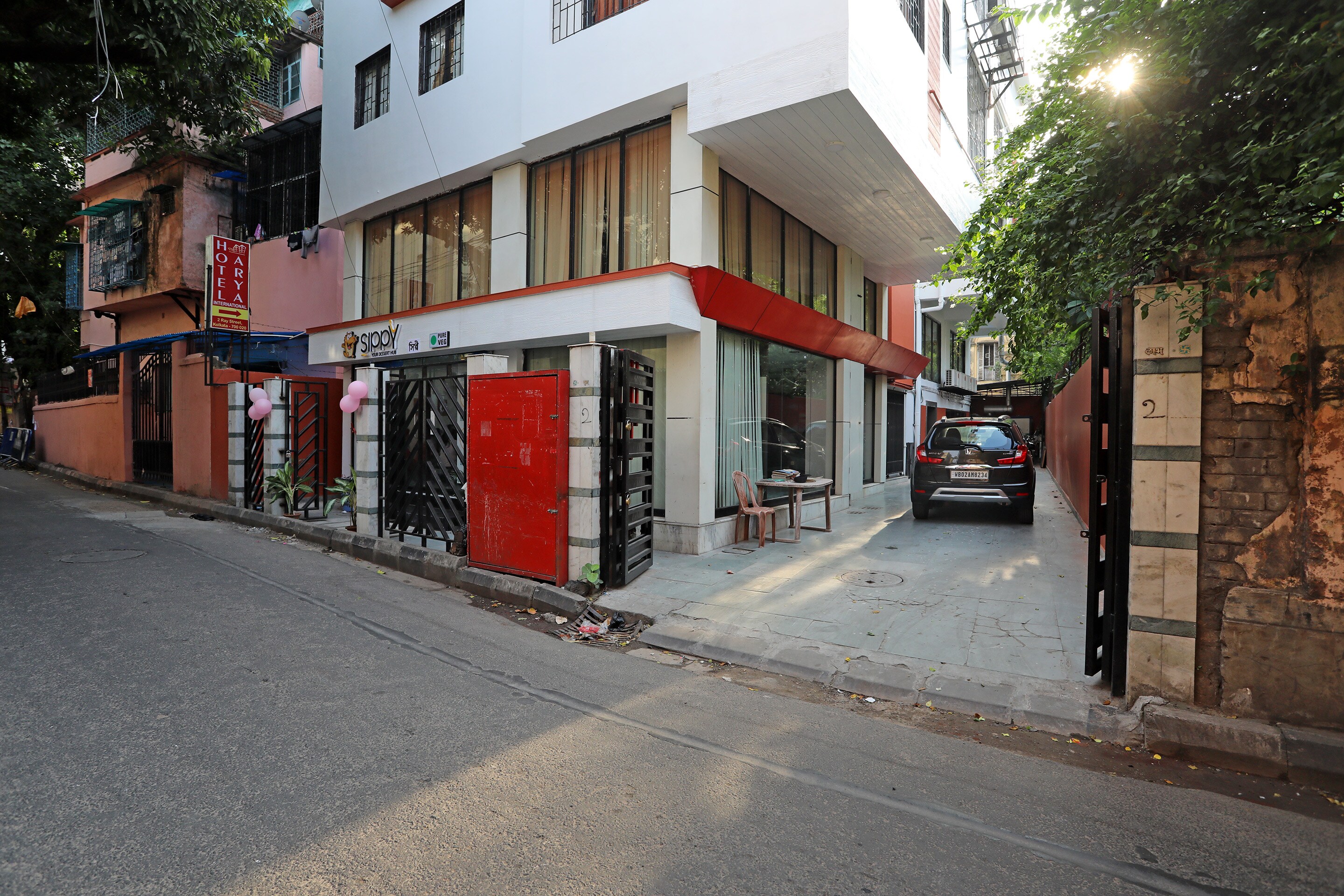 OYO 15258 Hotel Arya International