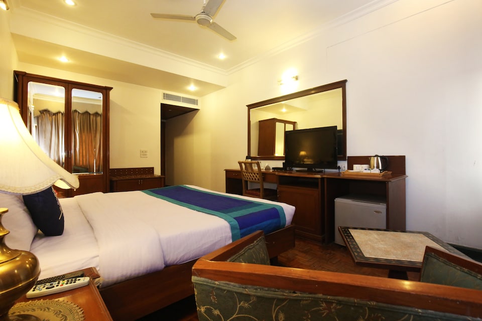 Capital O 1100 Hotel Kwality Regency, Central Chandigarh, Chandigarh