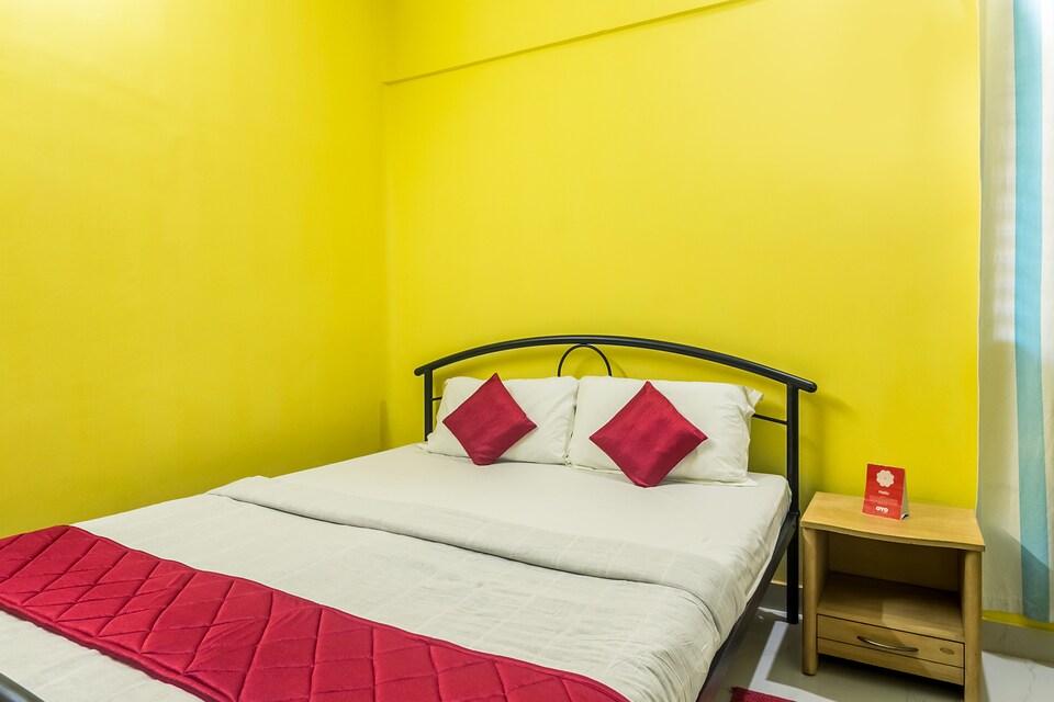 OYO 7528 Home Stay near Paltan Bazar, Ulubari Guwahati, Guwahati