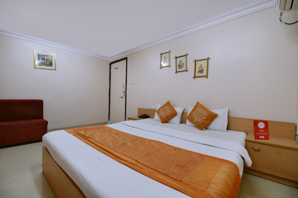 OYO Hotel 7551 Smb Residency, Bhawarkua Indore, Indore