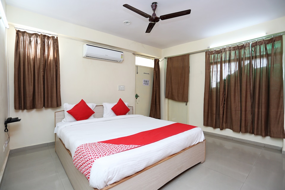 LIVE as PAT704, Bailey Road, Patna