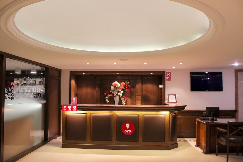 OYO 7562 The Sonnet, Bishtupur Jamshedpur, Jamshedpur