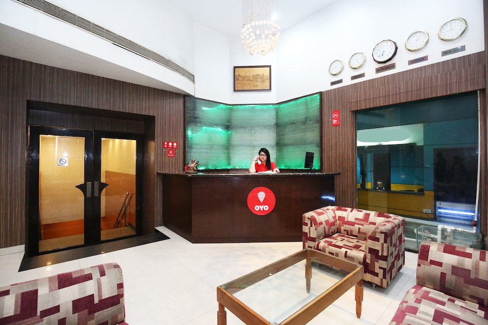 OYO 1105 Hotel Surya Residency, Ranjit Avenue Amritsar, Amritsar