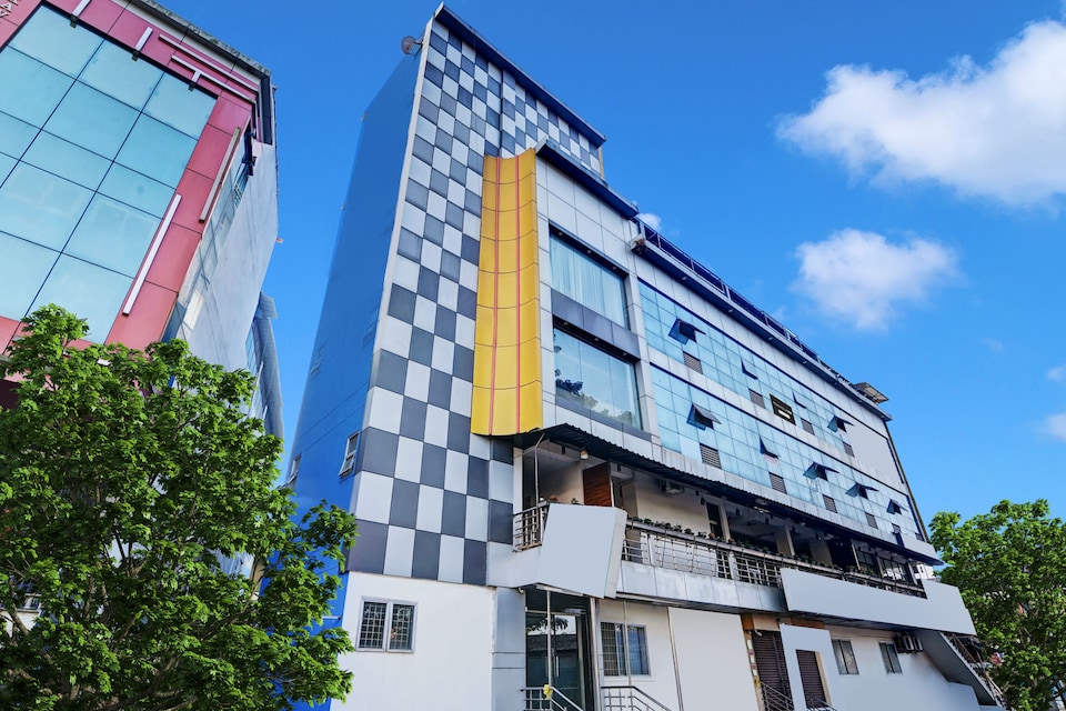 Super Townhouse Oak City Center Kushal Nagar, Kushalnagar, Coorg