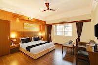 Super Townhouse Oak City Center Kushal Nagar