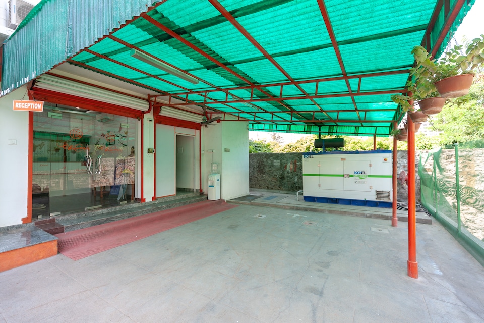 OYO Its South East Residency, OMR Chennai, Chennai