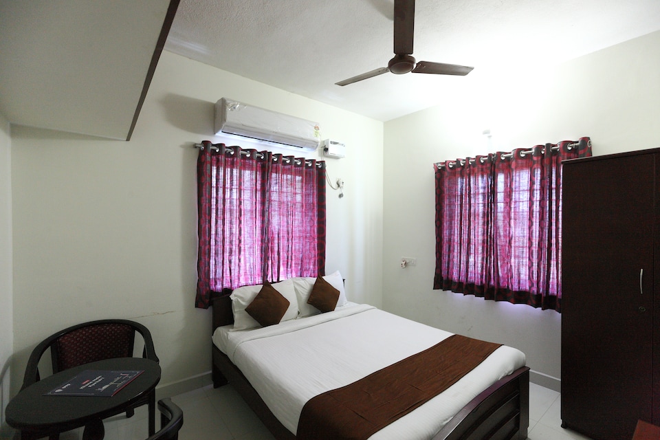 OYO 7576 Varuna Inn, Mahabalipuram, Mahabalipuram