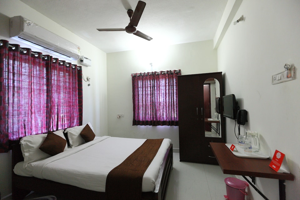 OYO 7576 Varuna Inn, Mahabalipuram, Mahabalipuram