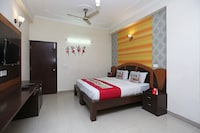 Hotel O by OYO Green View