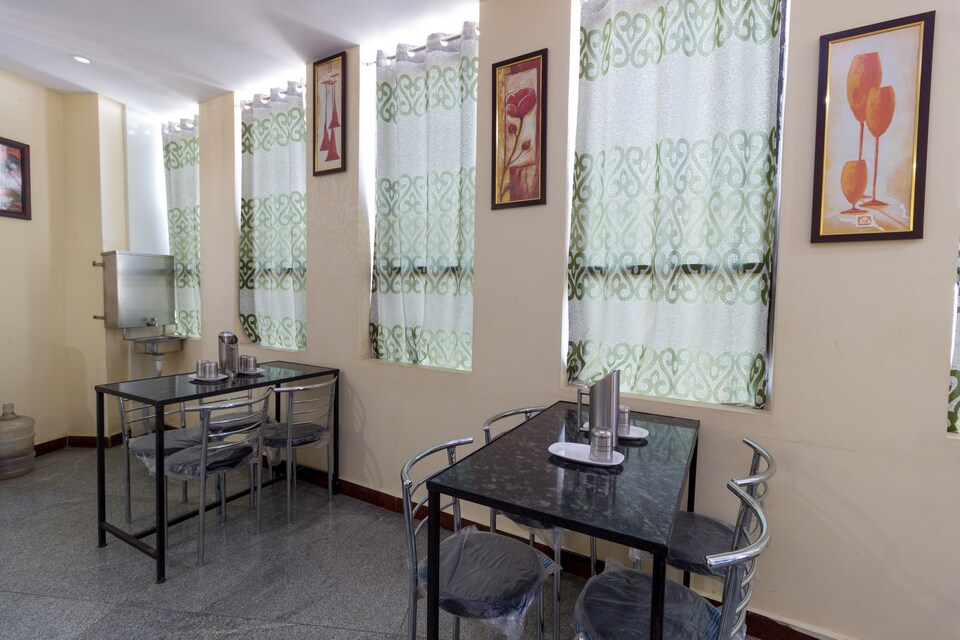 OYO 7627 Royal Plaza, Shamshabad-II, Hyderabad