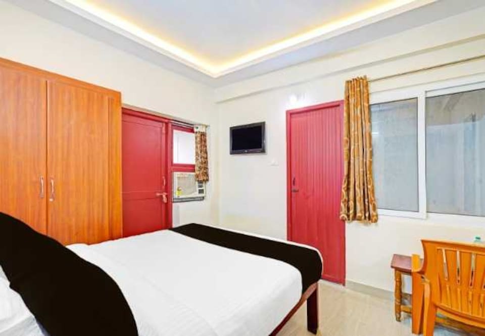 Townhouse Willingdon Island Formerly Maruthi Tourist Home, Kochi Fort, Kochi