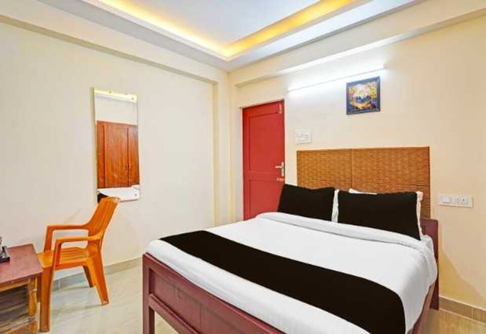 Townhouse Willingdon Island Formerly Maruthi Tourist Home, Kochi Fort, Kochi