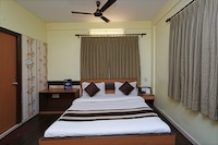 OYO Jmc Inn Near Birla Mandir